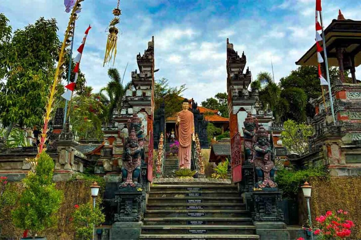 Brahma Vihara Arama (Buddhist Monastery)